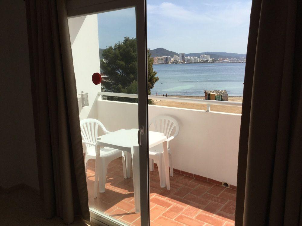 Apartamentos Alba Sant Antoni de Portmany Dış mekan fotoğraf