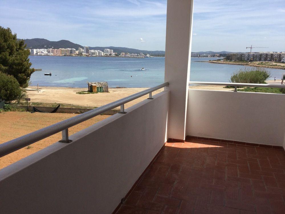 Apartamentos Alba Sant Antoni de Portmany Dış mekan fotoğraf